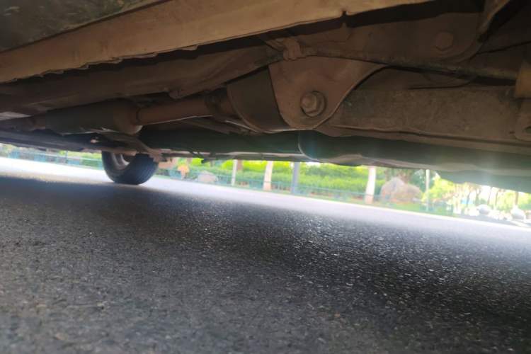 Used Wuling Hongguang 2013 1.5L S Comfort Model Chassis Rear Left
