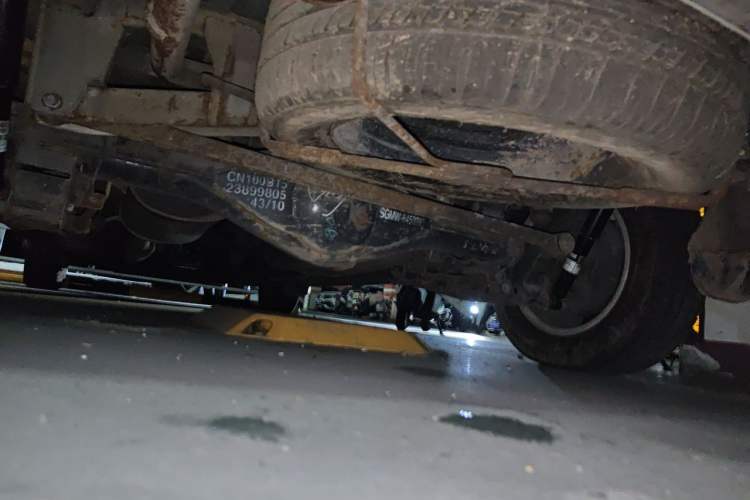 Used Wuling Hongguang 2013 1.5L Comfort Model Chassis Rear Left