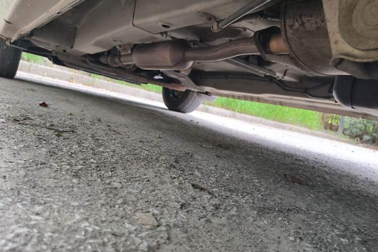 Used Wuling Hongguang 2013 1.5L Base Version Chassis Rear Left
