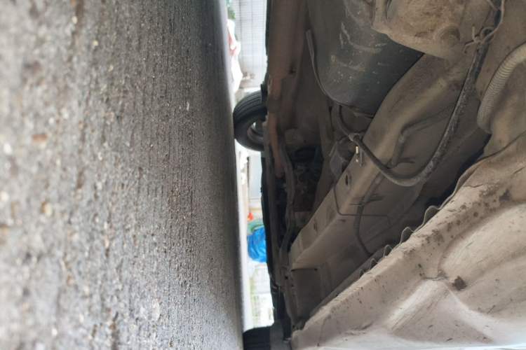 Used Wuling Hongguang 2013 1.5L Base Version Chassis Rear Right