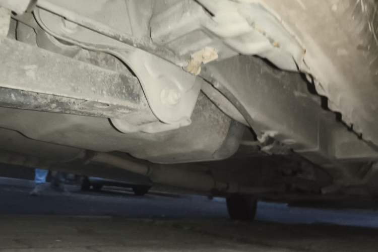 Used Wuling Hongguang 2013 1.5L Standard Version Chassis Rear Right