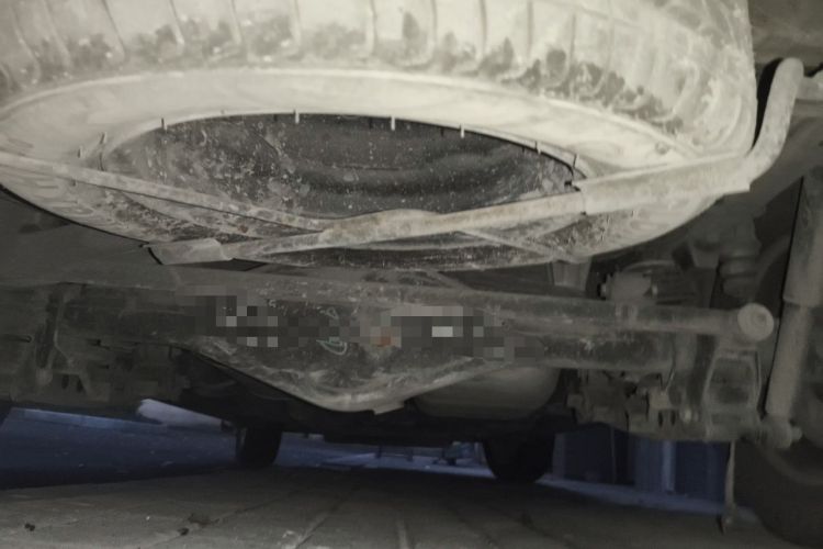 Used Wuling Hongguang 2013 1.5L Standard Version Chassis Rear