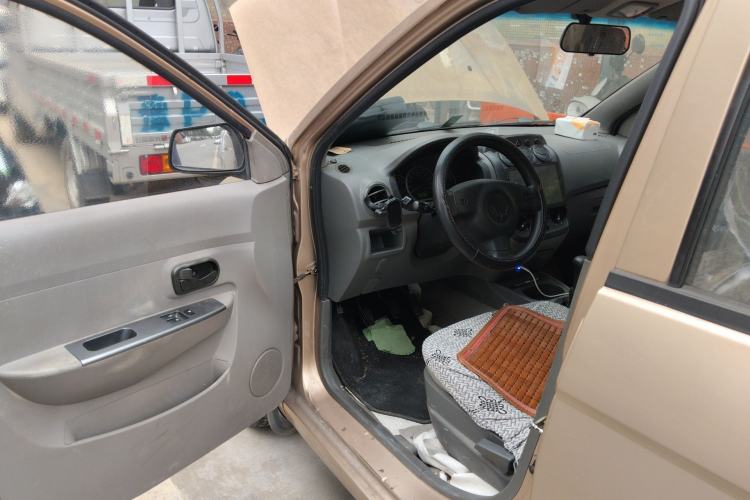 Used Wuling Hongguang 2013 1.5L Base Version Driver Seat