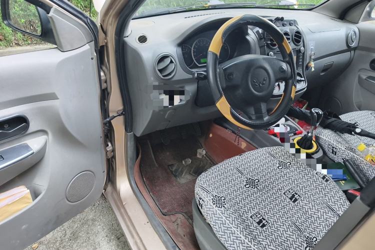 Used Wuling Hongguang 2013 1.5L Base Version Driver Seat