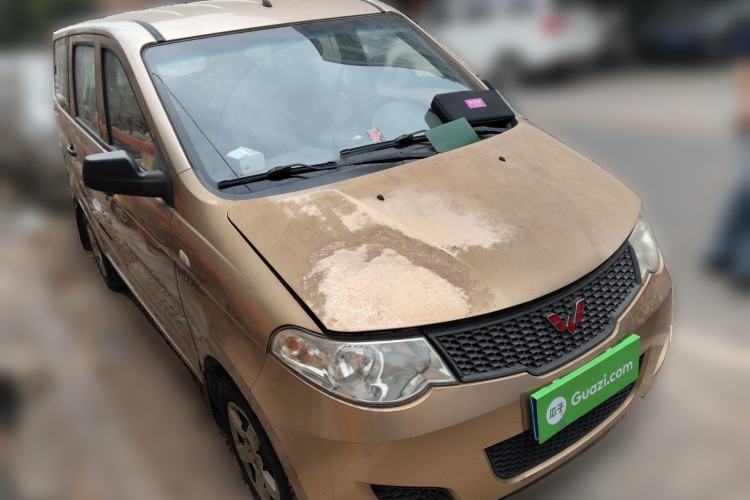 Used Wuling Hongguang 2013 1.5L Base Version Front Right 45 Deg
