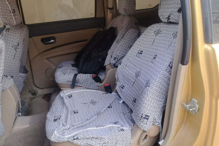 Used Wuling Hongguang 2013 1.2L S Comfort Model China IV Standard Headliner