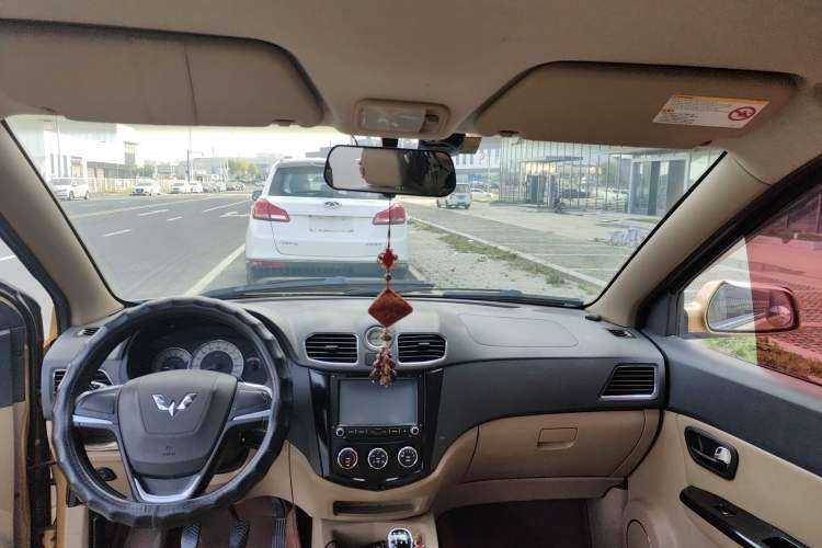 Used Wuling Hongguang 2013 1.5L S Comfort Model Headliner