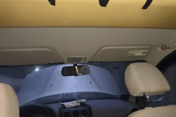 Used Wuling Hongguang 2013 1.5L Standard Version Headliner