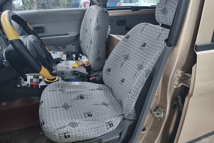 Used Wuling Hongguang 2013 1.5L Base Version Left Front Seat