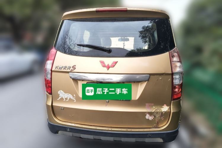 Used Wuling Hongguang 2013 1.5L S Luxury Model Rear