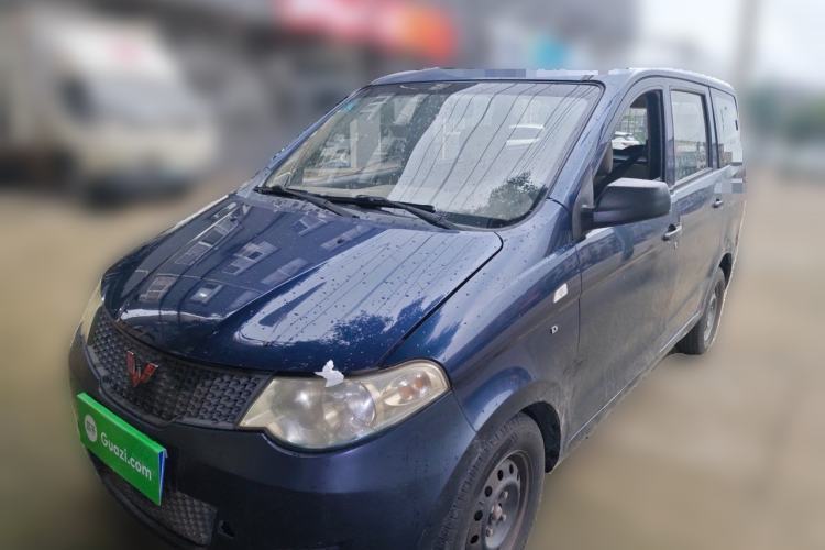 Used Wuling Hongguang 2014 1.5L Base Version Guazi used car, China used car export, Used car for sale, Used Wuling cars, Cheapest cars for sale