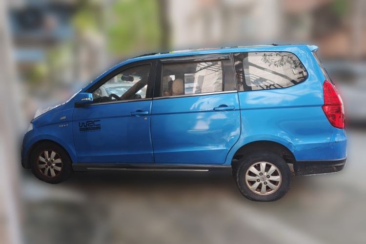 Ojetý Wuling Hongguang 2014 1.5L S Comfort Model Guazi used car, China used car export, Used car for sale, Used  cars, Cheapest cars for sale