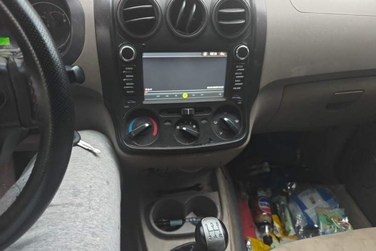 Used Wuling Hongguang 2014 1.2L Base Model China IV Audio And AC Panel