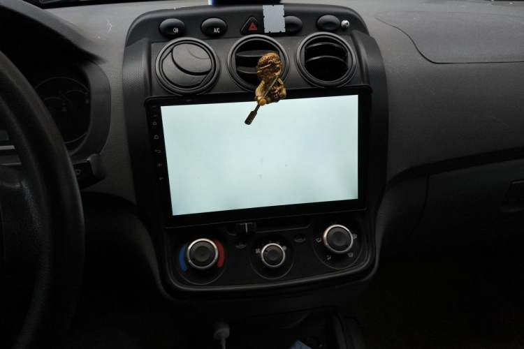 Used Wuling Hongguang 2014 1.5L Base Version Audio And AC Panel