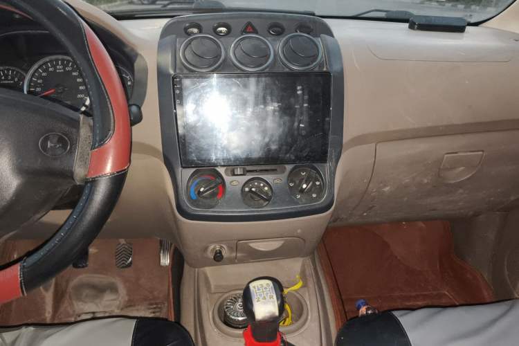 Used Wuling Hongguang 2014 1.2L S Standard Version China IV Standard Audio And AC Panel
