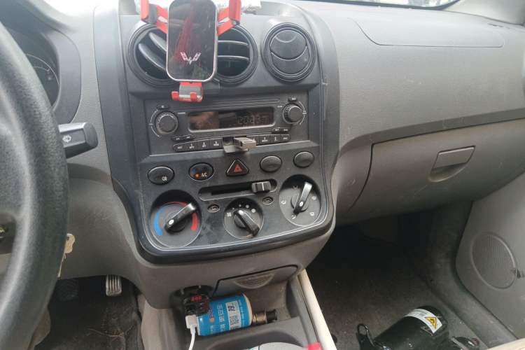 Used Wuling Hongguang 2014 1.2L Base Model China IV Audio And AC Panel