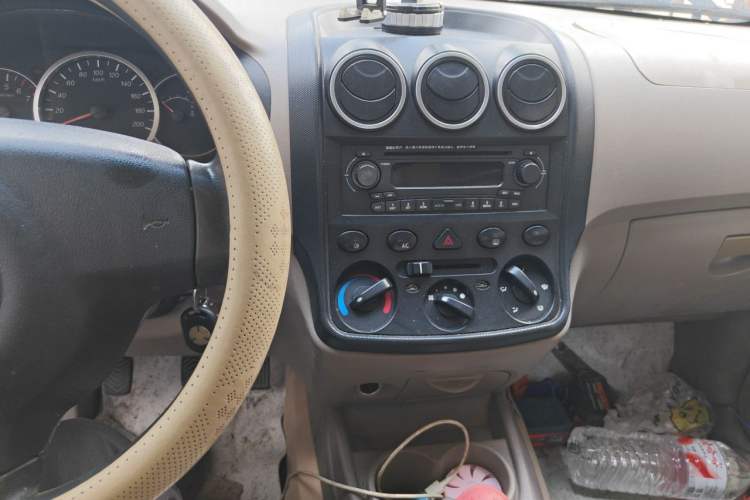 Used Wuling Hongguang 2014 1.5L Base Version Audio And AC Panel