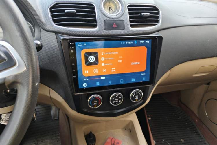 Used Wuling Hongguang 2014 1.2L S Comfort Model China IV Audio And AC Panel