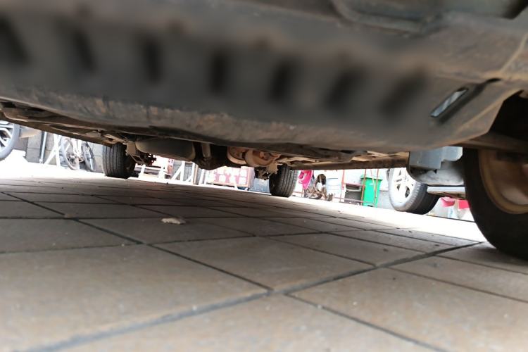 Used Wuling Hongguang 2014 1.2L Standard Model China IV Chassis Front