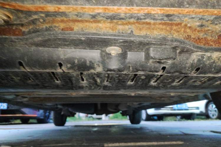 Used Wuling Hongguang 2014 1.5L S Standard Version Chassis Front