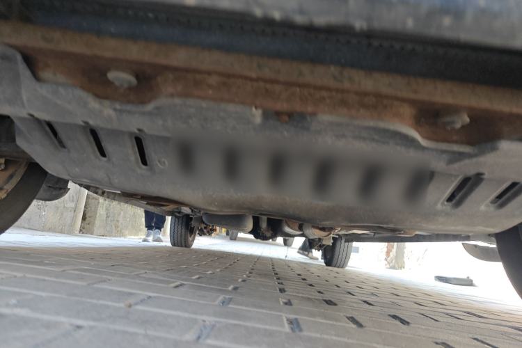Used Wuling Hongguang 2014 1.2L Standard Model China IV Chassis Front