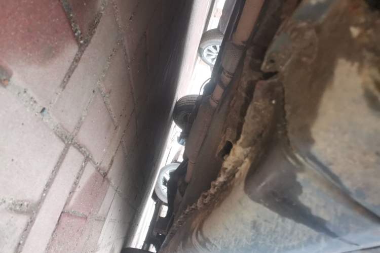 Used Wuling Hongguang 2014 1.5L Base Version Chassis Front Left