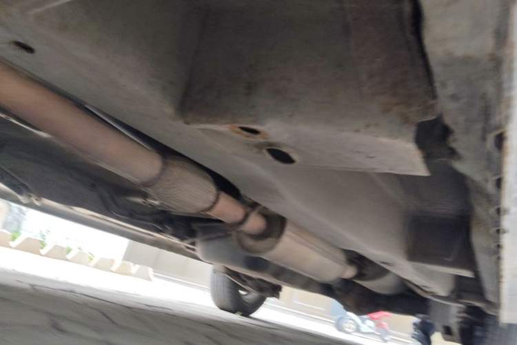 Used Wuling Hongguang 2014 1.2L Base Model China IV Chassis Front Left