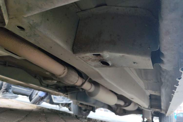 Used Wuling Hongguang 2014 1.5L Base Version Chassis Front Left