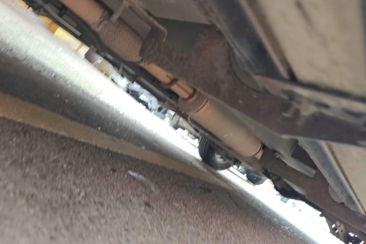 Used Wuling Hongguang 2014 1.2L Standard Model China IV Chassis Front Left