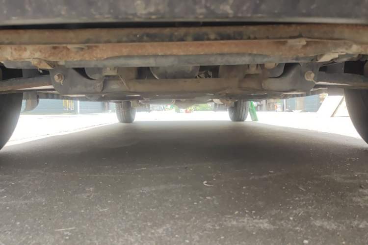 Used Wuling Hongguang 2014 1.2L Base Model China IV Chassis Front