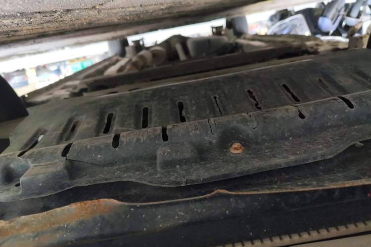 Used Wuling Hongguang 2014 1.5L Base Version Chassis Front