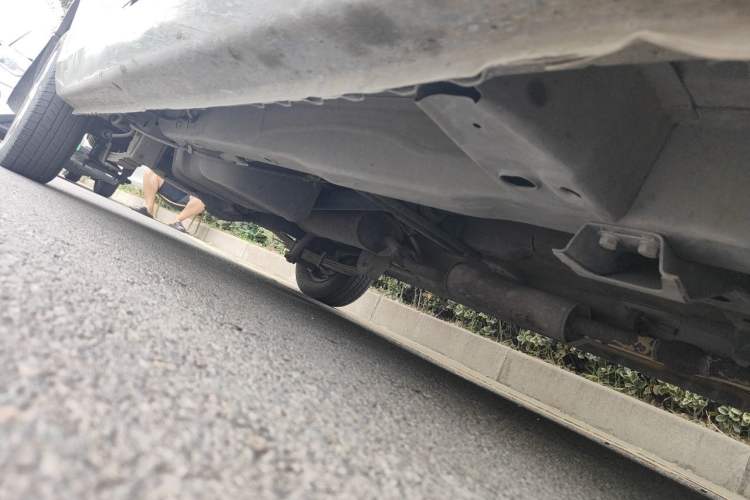 Used Wuling Hongguang 2014 1.2L Base Model China IV Chassis Front Right