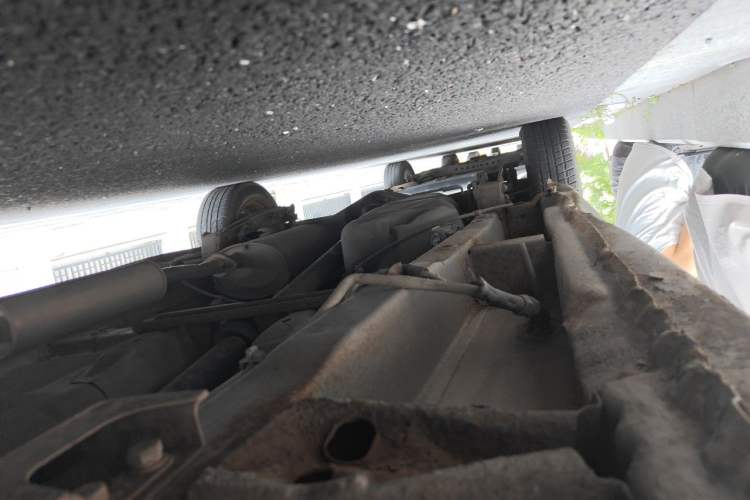 Used Wuling Hongguang 2014 1.5L Base Version Chassis Front Right