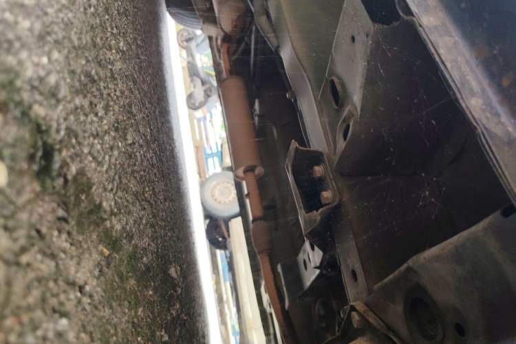 Used Wuling Hongguang 2014 1.2L Standard Model China IV Chassis Front Right