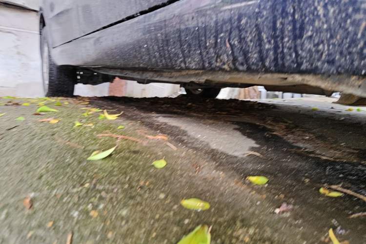 Used Wuling Hongguang 2014 1.2L Standard Model China IV Chassis Front Right