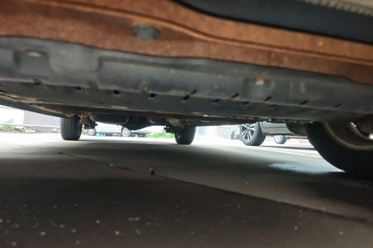Used Wuling Hongguang 2014 1.5L Standard Version Chassis Front