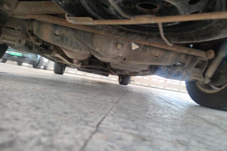 Used Wuling Hongguang 2014 1.5L S Luxury Model Chassis Front