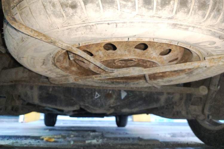 Used Wuling Hongguang 2014 1.5L S Standard Version Chassis Rear