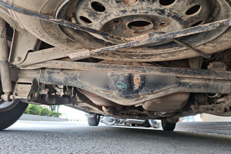 Used Wuling Hongguang 2014 1.5L Standard Version Chassis Rear