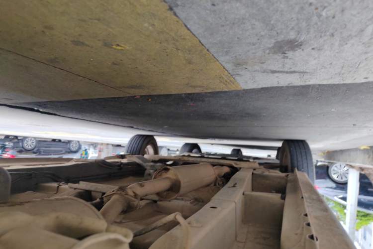 Used Wuling Hongguang 2014 1.2L Standard Model China IV Chassis Rear Left