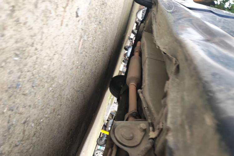 Used Wuling Hongguang 2014 1.5L Base Version Chassis Rear Left
