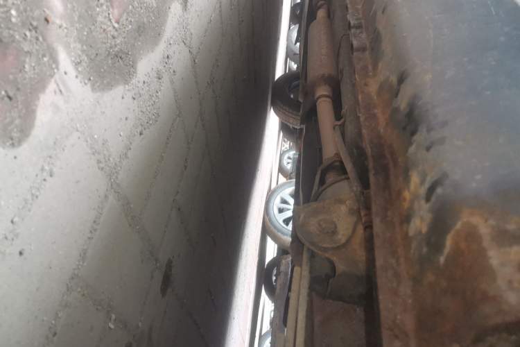 Used Wuling Hongguang 2014 1.5L Base Version Chassis Rear Left