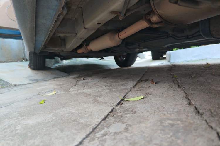 Used Wuling Hongguang 2014 1.5L S Comfort Model Chassis Rear Left