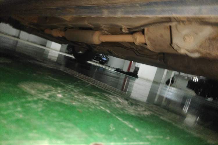 Used Wuling Hongguang 2014 1.5L S Comfort Model Chassis Rear Left