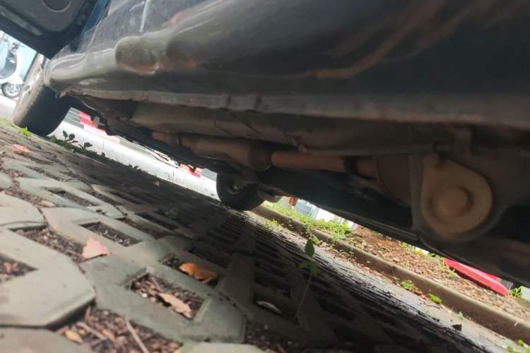 Used Wuling Hongguang 2014 1.5L Base Version Chassis Rear Left