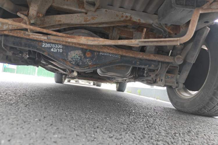 Used Wuling Hongguang 2014 1.5L Base Version Chassis Rear