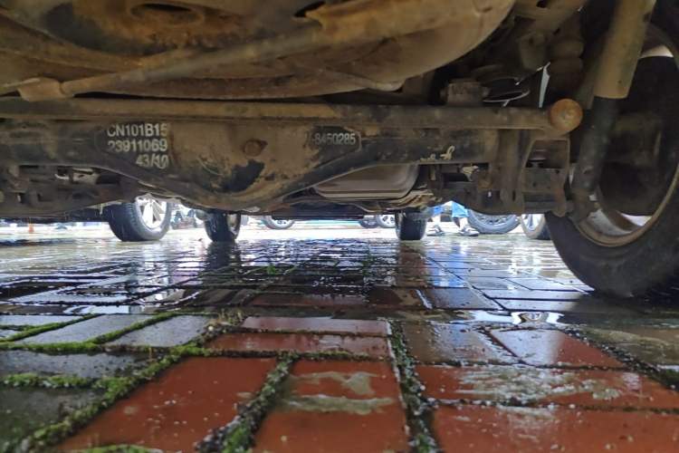 Used Wuling Hongguang 2014 1.5L Base Version Chassis Rear
