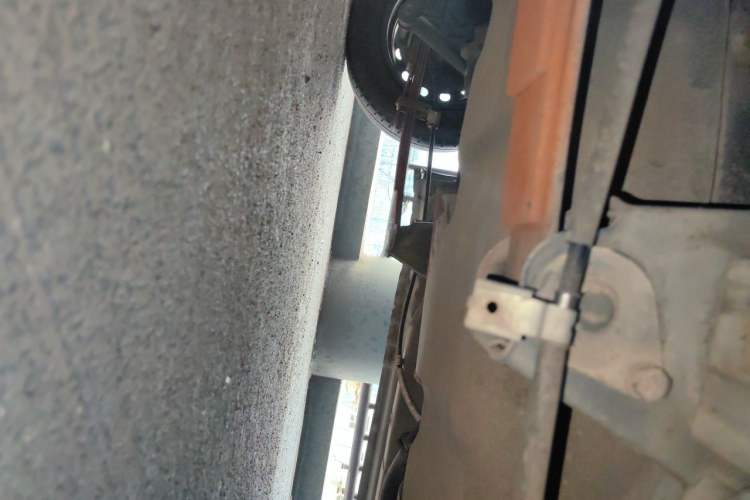 Used Wuling Hongguang 2014 1.2L Base Model China IV Chassis Rear Right