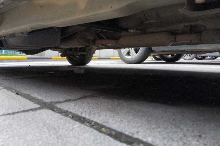 Used Wuling Hongguang 2014 1.5L Base Version Chassis Rear Right