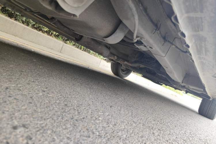 Used Wuling Hongguang 2014 1.2L Base Model China IV Chassis Rear Right